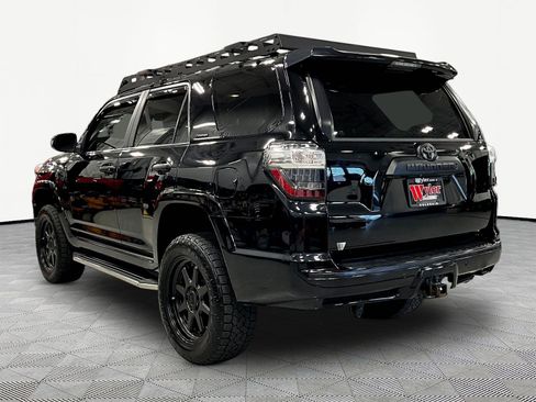 Used 2014 Toyota 4Runner Limited AWD/4WD image 4
