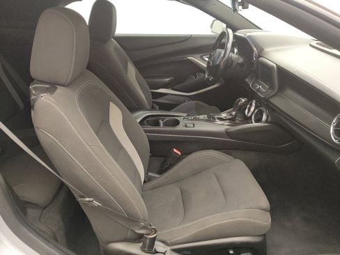 Used 2019 Chevrolet Camaro LT RWD image 21