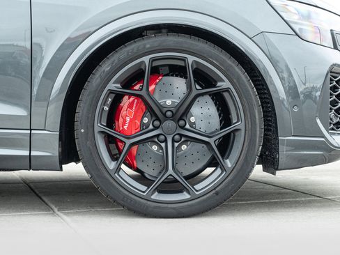 New 2026 Audi RS Q8 performance image 46