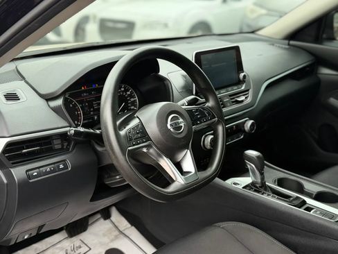 Used 2019 Nissan Altima 2.5 S AWD/4WD image 25