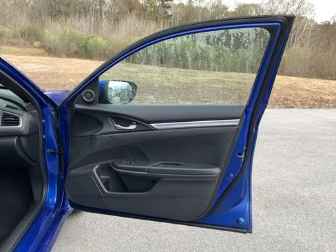 Used 2019 Honda Civic Sport image 30