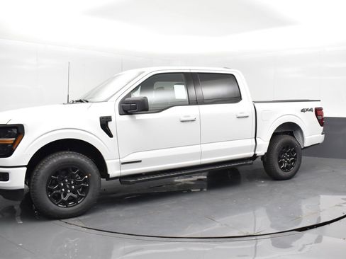 New 2025 Ford F150 XLT w/ Equipment Group 301A Standard image 17