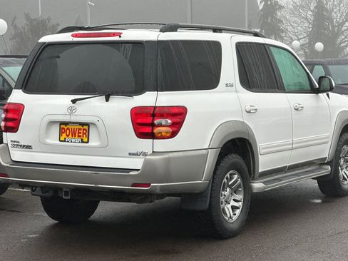 Used 2003 Toyota Sequoia SR5 image 4