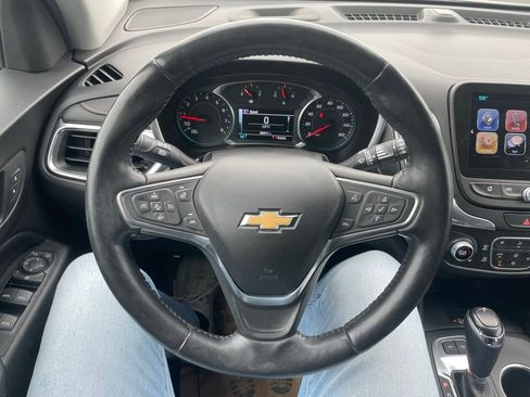 Used 2018 Chevrolet Equinox Premier image 20