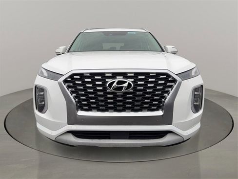 Used 2021 Hyundai Palisade Limited image 2