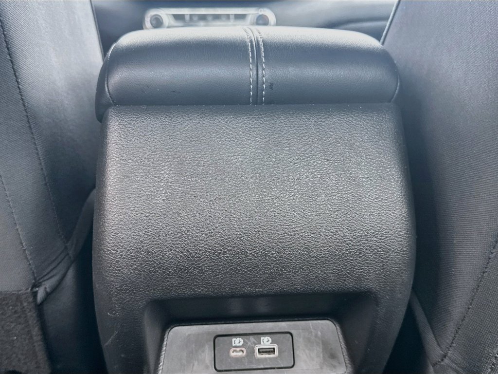 Used 2024 Nissan Altima 2.5 SV FWD image 27