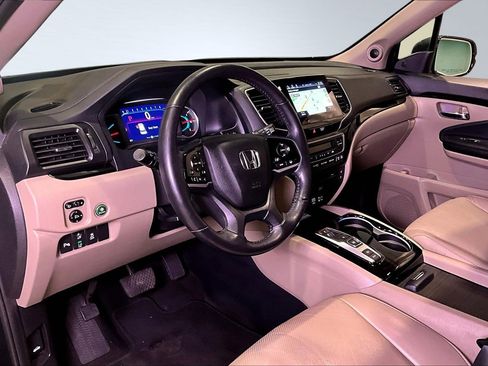 Used 2020 Honda Pilot Elite image 17