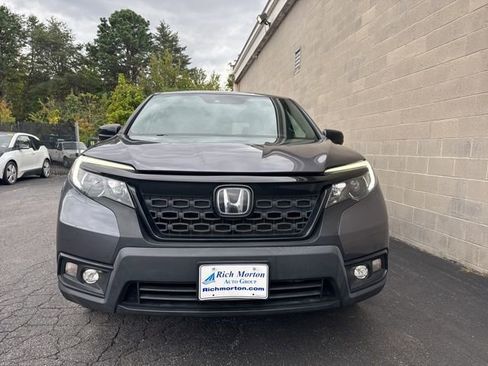 Used 2019 Honda Passport Sport image 3