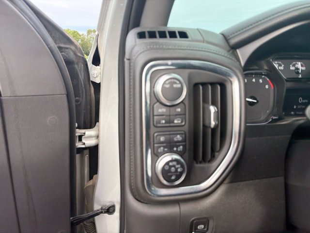 Used 2021 GMC Sierra 1500 SLT AWD/4WD image 11