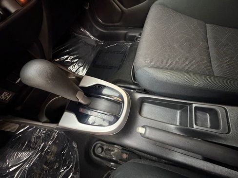 Used 2016 Honda Fit EX image 19