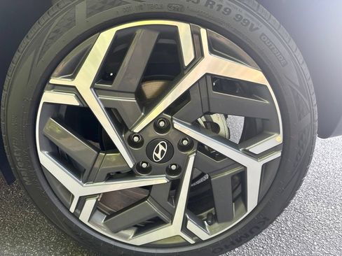 Used 2026 Hyundai Kona SEL Premium AWD/4WD image 25