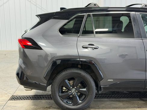 Used 2020 Toyota RAV4 XSE image 12