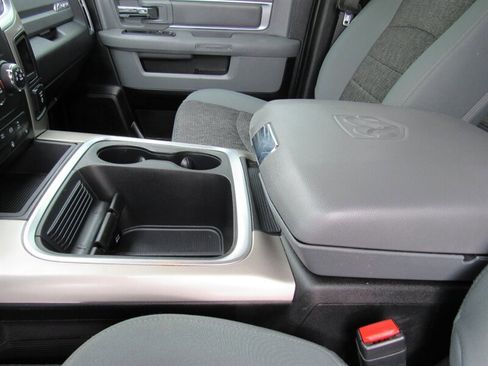 Used 2018 RAM 2500 Big Horn image 18