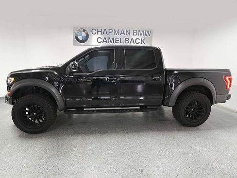 Used 2019 Ford F150 Raptor w/ Equipment Group 802A Luxury AWD/4WD image 3