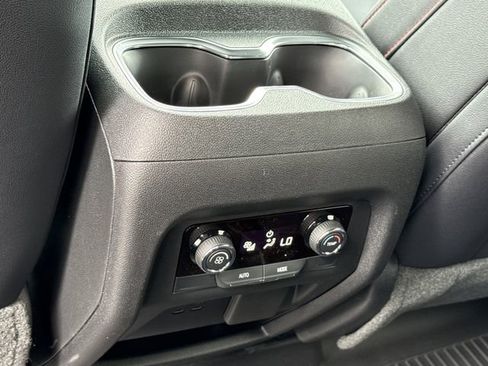 New 2026 Chevrolet Traverse Z71 w/ Enhanced Driving Package image 15