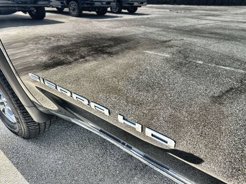 New 2026 GMC Sierra 2500 SLE w/ SLE Value Package; AWD/4WD image 14