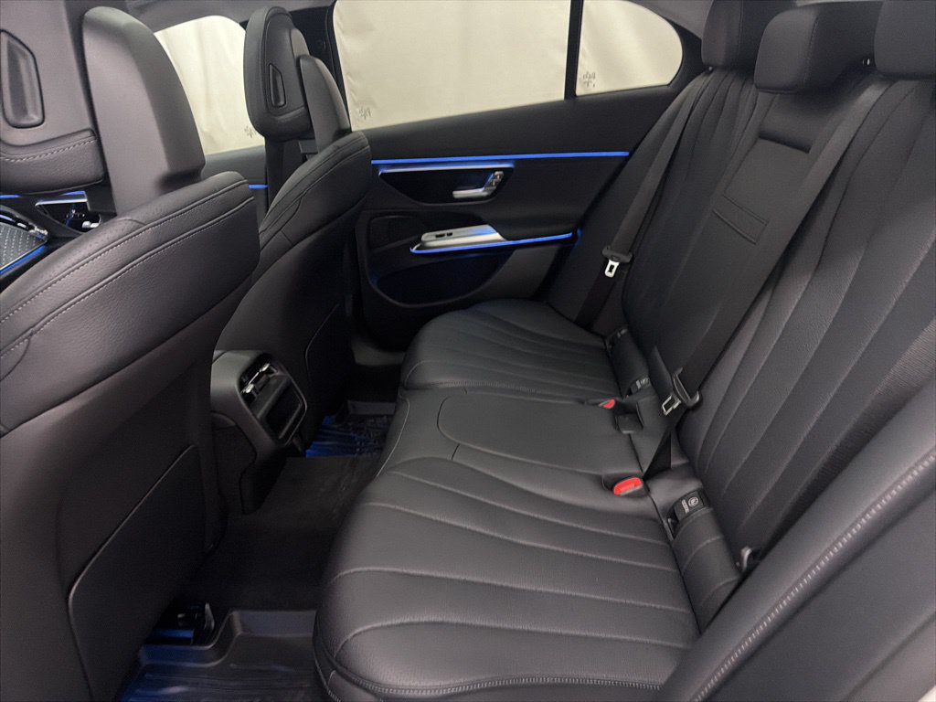 Used 2026 Mercedes-Benz E 350 Sedan image 19
