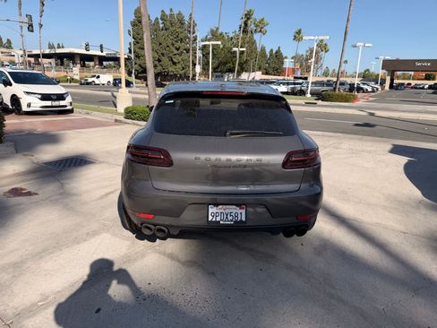 Used 2018 Porsche Macan GTS AWD/4WD image 4