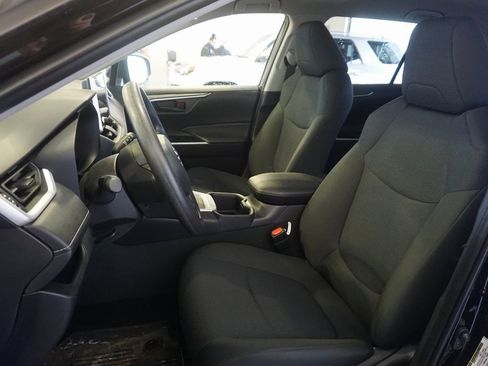 Certified 2025 Toyota RAV4 LE image 14