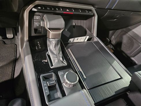 New 2026 Toyota Tundra Platinum AWD/4WD image 19