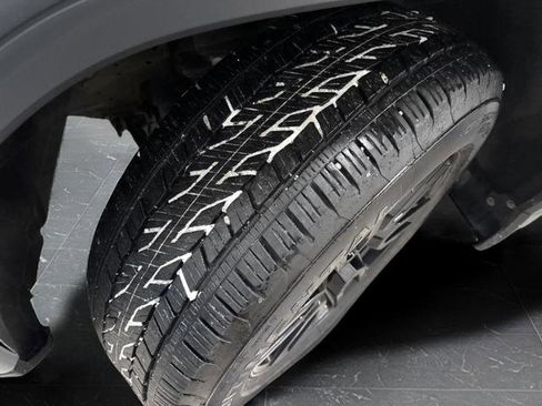 Used 2025 GMC Sierra 1500 Elevation image 39