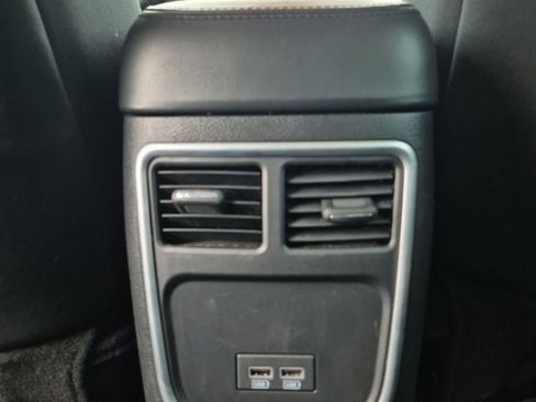 Used 2020 Chrysler 300 Touring w/ Sport Appearance Package image 47