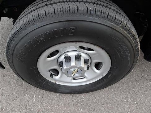 Used 2021 Chevrolet Express 2500 w/ Driver Convenience Package RWD image 9