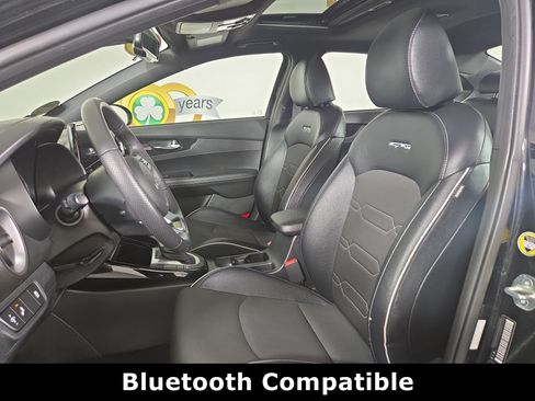 Used 2023 Kia Forte GT-Line w/ GT-Line Premium Package FWD image 11