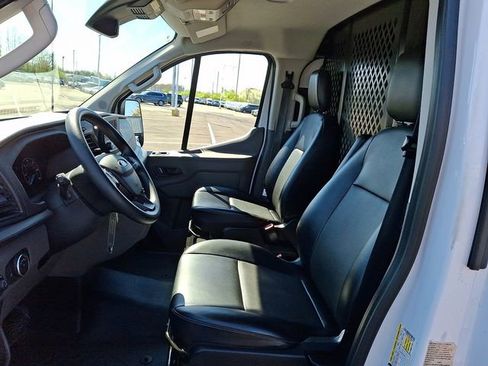 Used 2024 Ford Transit 250 Low Roof RWD image 13
