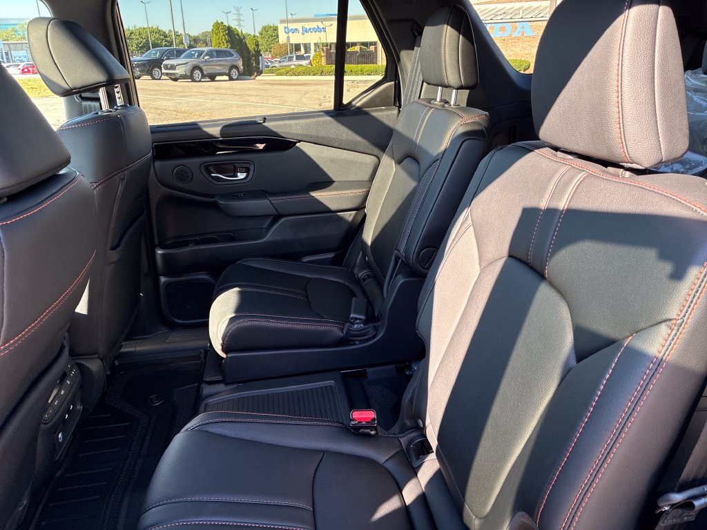 New 2026 Honda Pilot TrailSport image 19