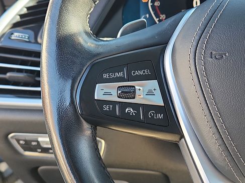 Used 2019 BMW X5 xDrive40i w/ Premium Package 2 image 21