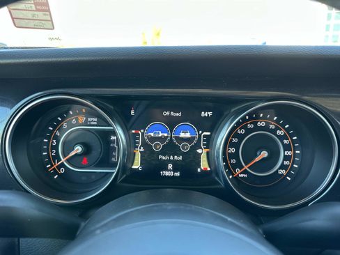 Certified 2022 Jeep Gladiator Sport image 26