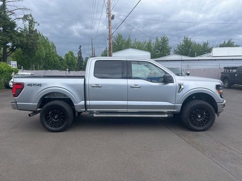 Used 2024 Ford F150 XLT AWD/4WD image 8
