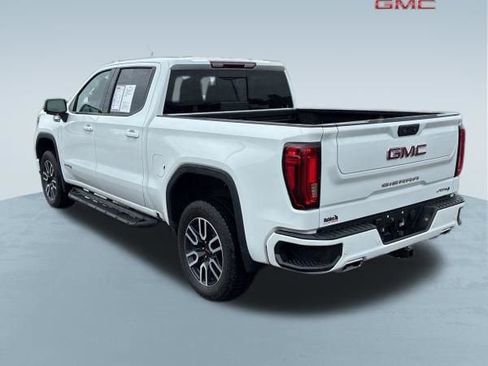 Used 2024 GMC Sierra 1500 AT4 w/ AT4 Preferred Package AWD/4WD image 4
