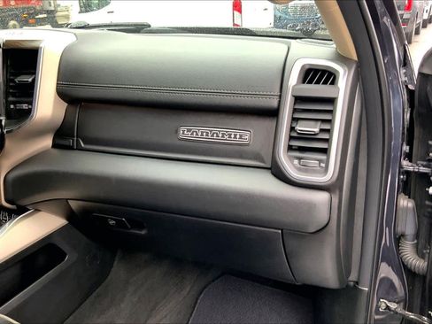 Used 2019 RAM 1500 Laramie image 15