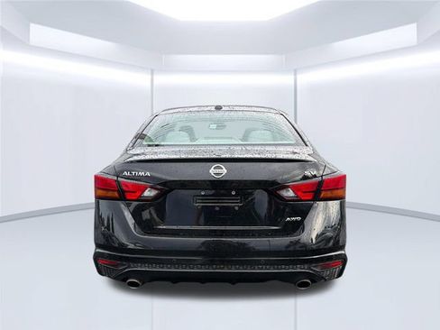 Used 2019 Nissan Altima 2.5 SV AWD/4WD image 4