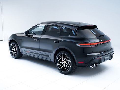 New 2026 Porsche Macan S image 3