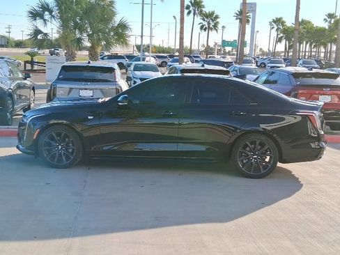 Certified 2025 Cadillac CT4 Sport image 3