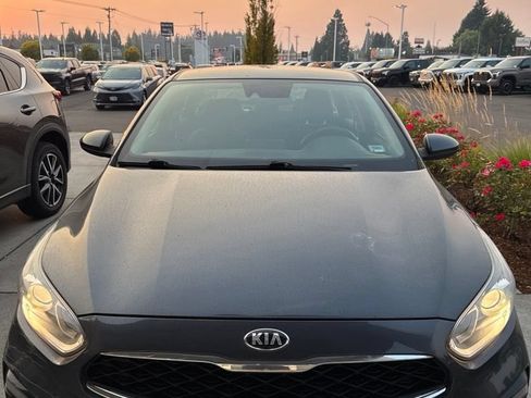 Used 2019 Kia Forte S FWD image 10