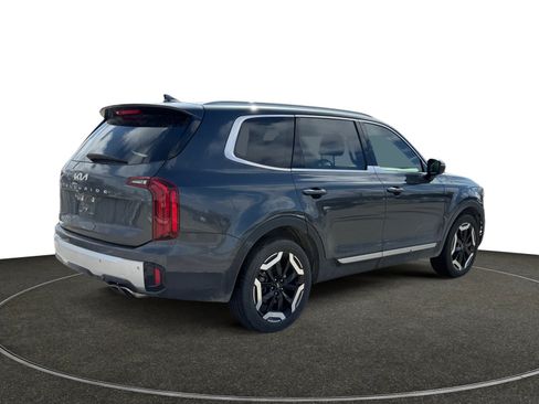 Used 2024 Kia Telluride S w/ S Sunroof Package image 6