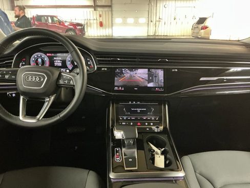 Used 2025 Audi Q7 3.0T Premium Plus w/ Premium Plus Package image 19