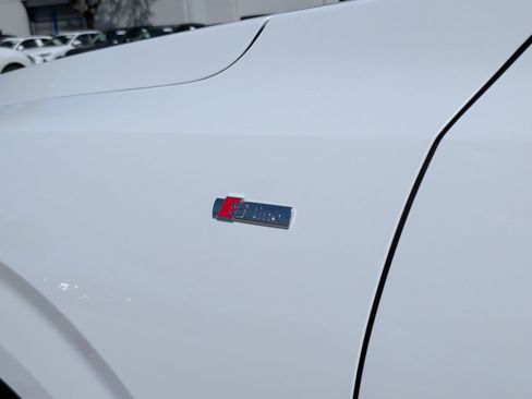 New 2026 Audi Q3 quattro 2.0T AWD/4WD image 37