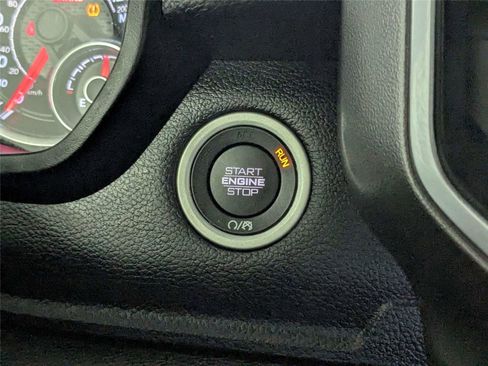 Used 2019 RAM 1500 Big Horn AWD/4WD image 26