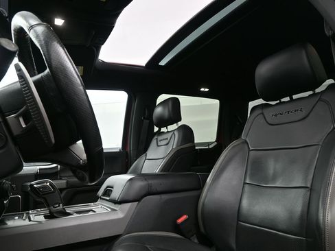 Used 2017 Ford F150 Raptor w/ Equipment Group 802A Luxury image 14