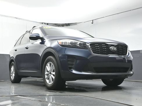 Used 2019 Kia Sorento FWD w/ LX Convenience Package image 32