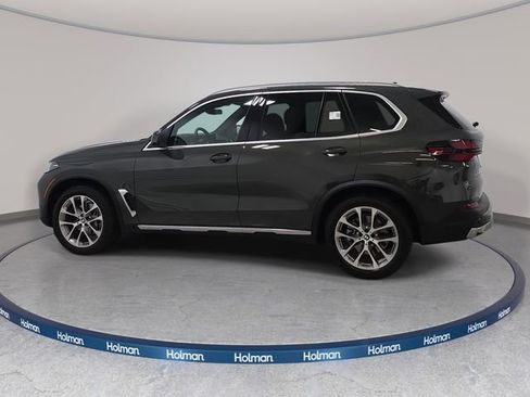 Certified 2026 BMW X5 xDrive40i w/ Premium Package AWD/4WD image 8