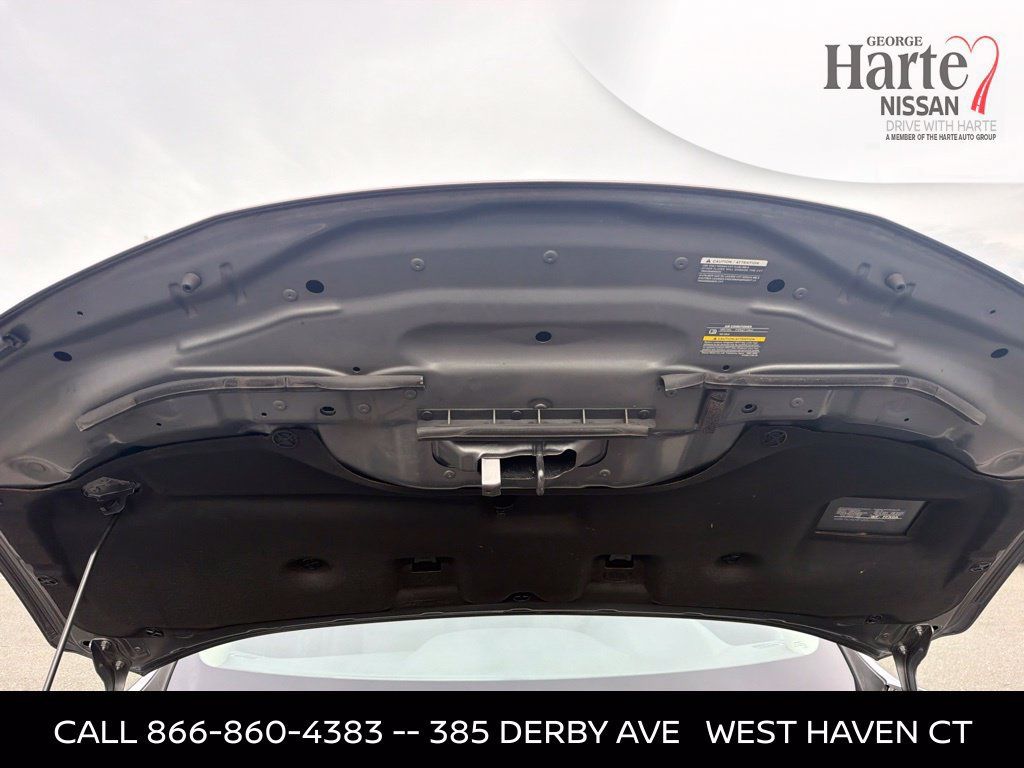 Certified 2020 Nissan Rogue SV w/ Premium Package AWD/4WD image 37