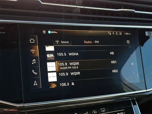 Used 2020 Audi SQ7 Premium Plus w/ S Executive Package image 6