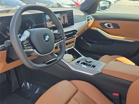 Used 2025 BMW 330i Sedan RWD image 14