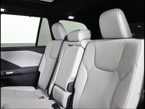 Certified 2025 Lexus TX 350 AWD w/ Technology Package image 10